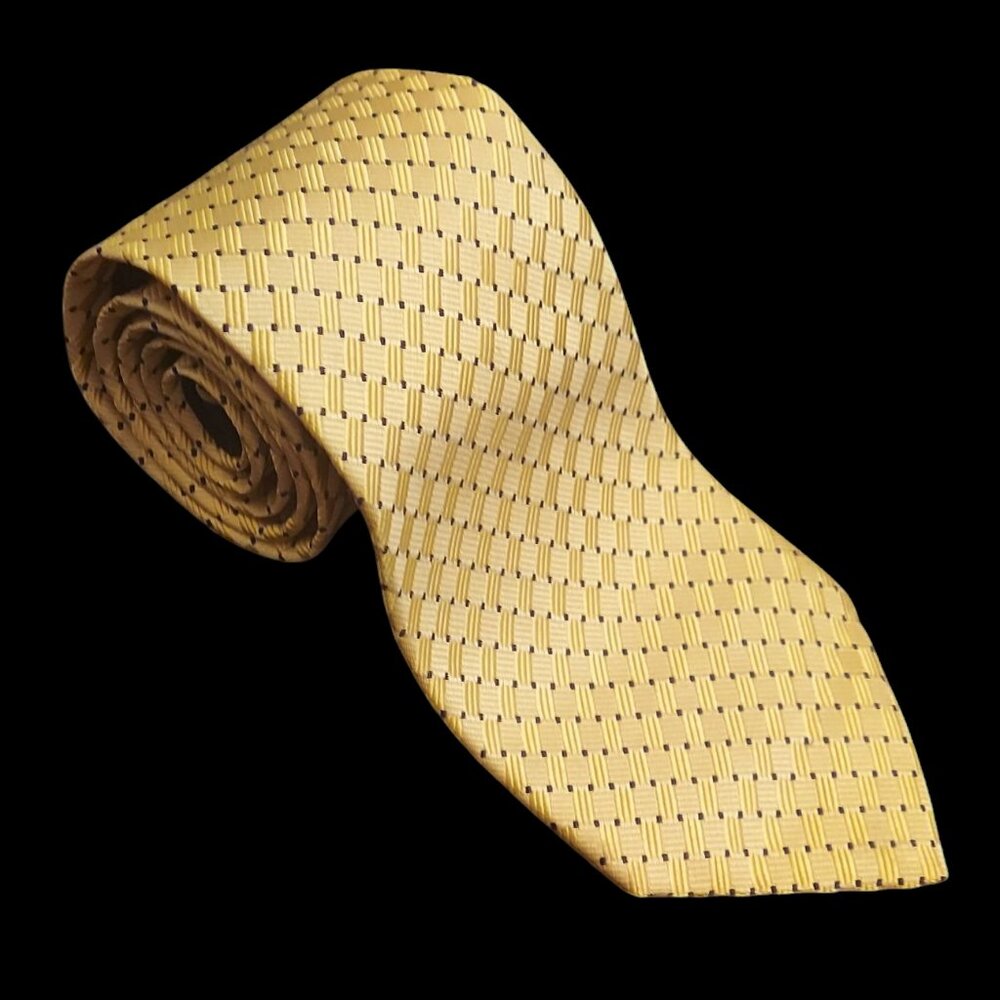 Tommy Hilfiger Gold Blue 100% Silk Men’s Neck Tie Timeless Geometric Made In USA